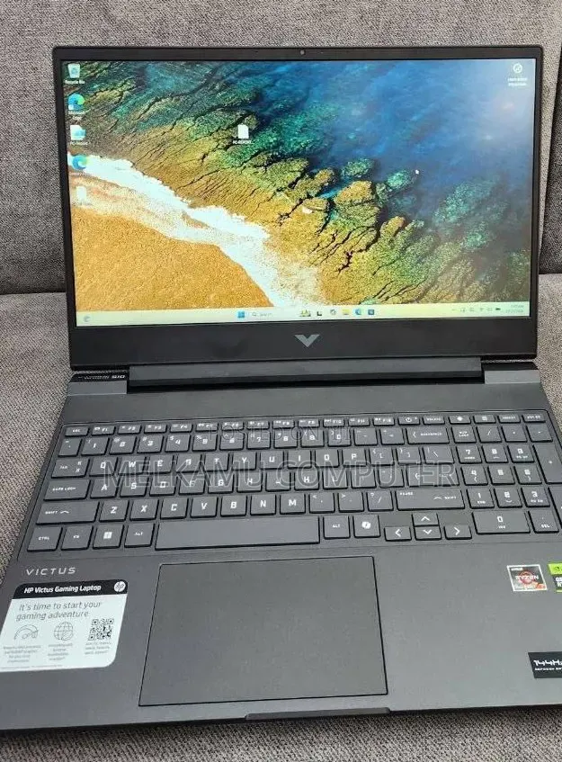New Laptop HP Victus 16 16GB AMD Ryzen 7 SSD 512GB