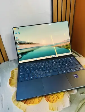 New Laptop Lenovo ThinkPad Yoga 16GB Intel Core Ultra 7 SSD 512GB