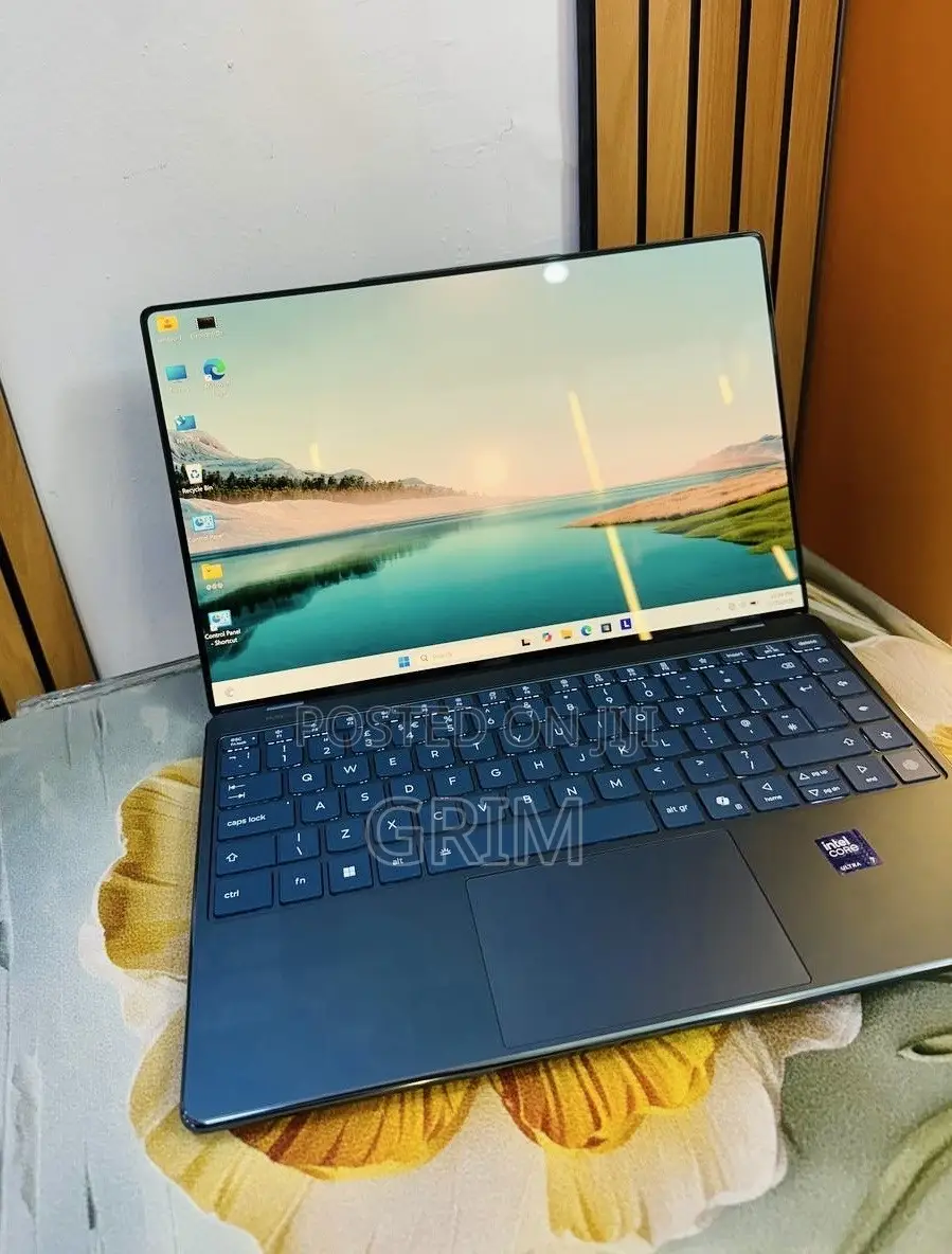 New Laptop Lenovo ThinkPad Yoga 16GB Intel Core Ultra 7 SSD 512GB