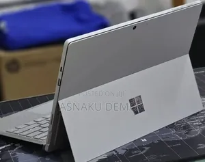 New Laptop Microsoft Surface Pro 7 16GB Intel Core i5 SSD 256GB