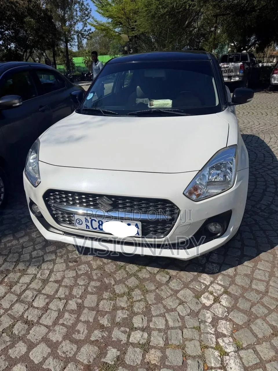 Suzuki Swift 2022 White