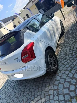 Suzuki Swift 2022 White