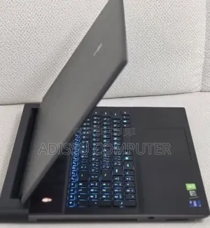 New Laptop Alienware M18 R2 32GB Intel Core i9 SSD 2T