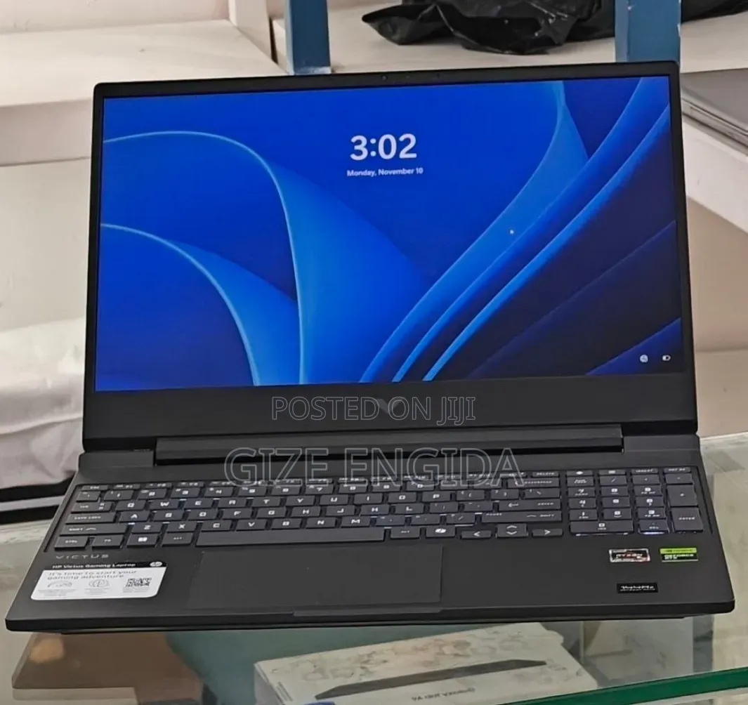 New Laptop HP Victus 16 16GB AMD Ryzen 7 SSD 512GB