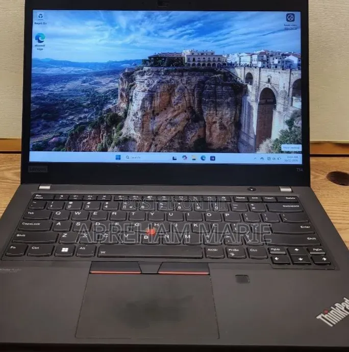 New Laptop Lenovo ThinkPad T14 G2 16GB Intel Core i7 SSD 512GB