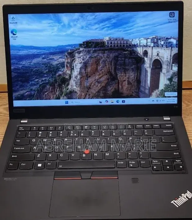 New Laptop Lenovo ThinkPad T14 G2 16GB Intel Core i7 SSD 512GB