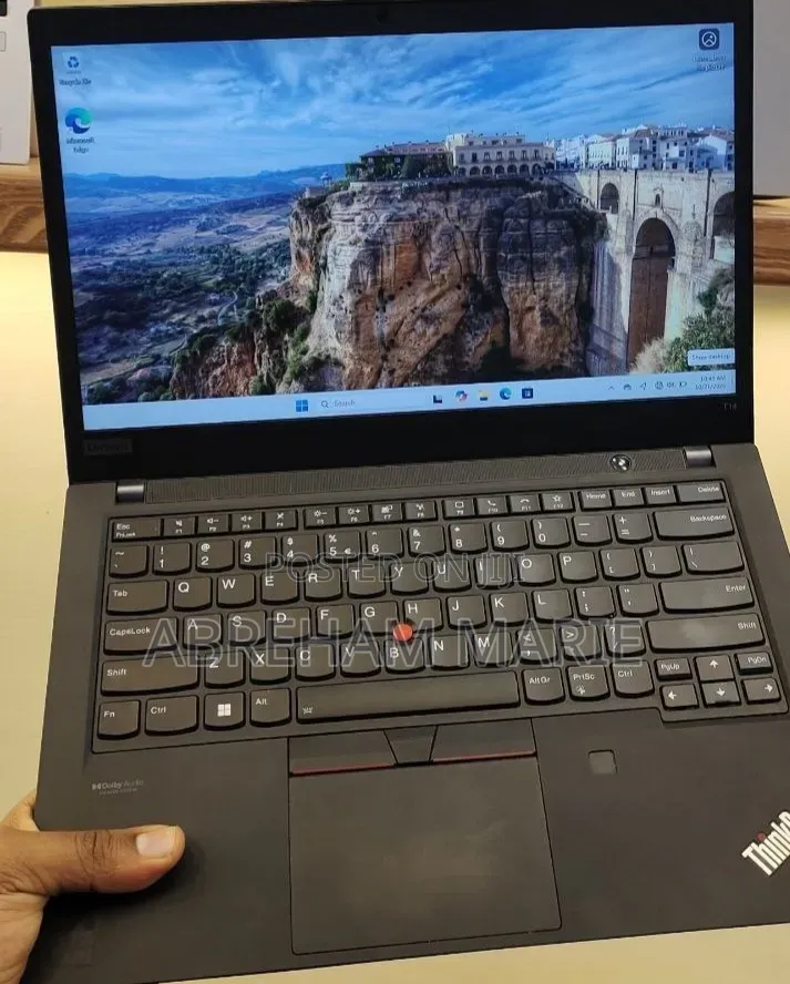 New Laptop Lenovo ThinkPad T14 G2 16GB Intel Core i7 SSD 512GB