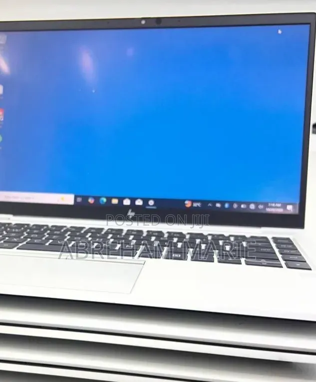 New Laptop HP EliteBook 840 G8 16GB Intel Core i7 SSD 512GB