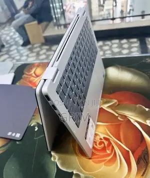 New Laptop HP OmniBook X Flip 16" 16GB Intel Core 7 SSD 512GB
