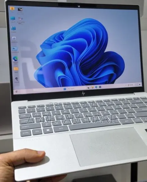 New Laptop HP Pavilion 14 16GB AMD Ryzen 7 SSD 512GB