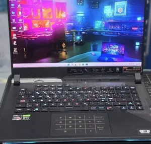 New Laptop Asus 32GB AMD Ryzen 9 SSD 1T