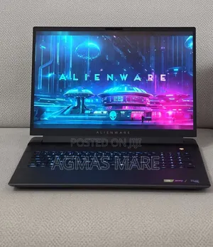 New Laptop Alienware M18 R2 32GB Intel Core i9 SSD 2T