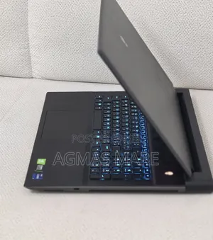 New Laptop Alienware M18 R2 32GB Intel Core i9 SSD 2T