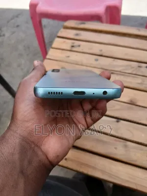 Samsung Galaxy M14 64 GB Silver