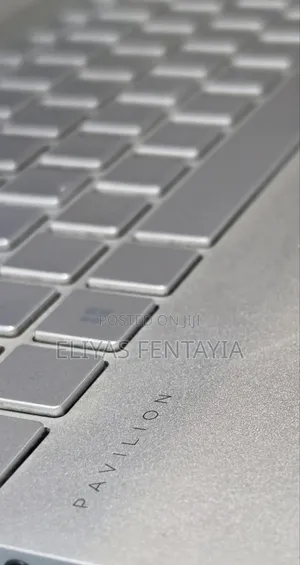 New Laptop HP EliteBook 840 G7 16GB Intel Core i5 SSD 512GB