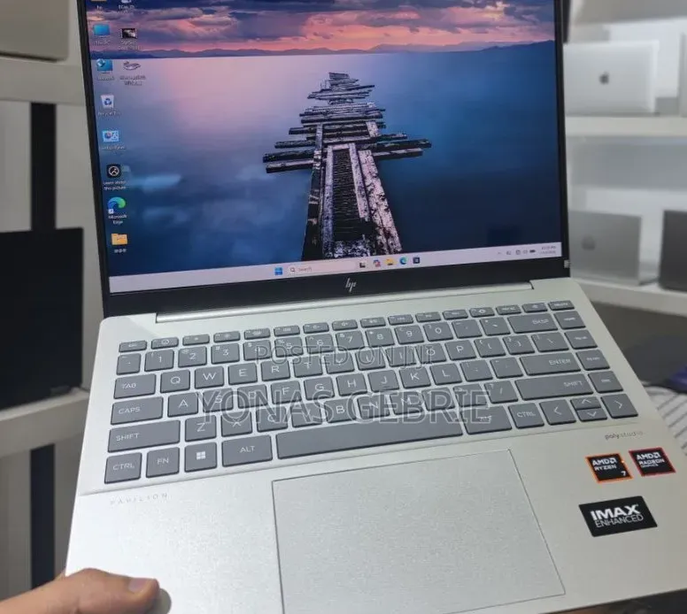 New Laptop HP Pavilion 14 32GB AMD Ryzen 7 SSD 1T