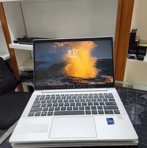 New Laptop HP EliteBook 630 G10 16GB Intel Core i7 SSD 512GB