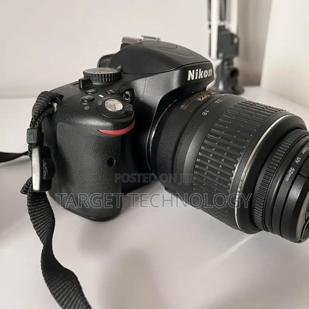 Nikon D5200