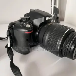 Nikon D5200