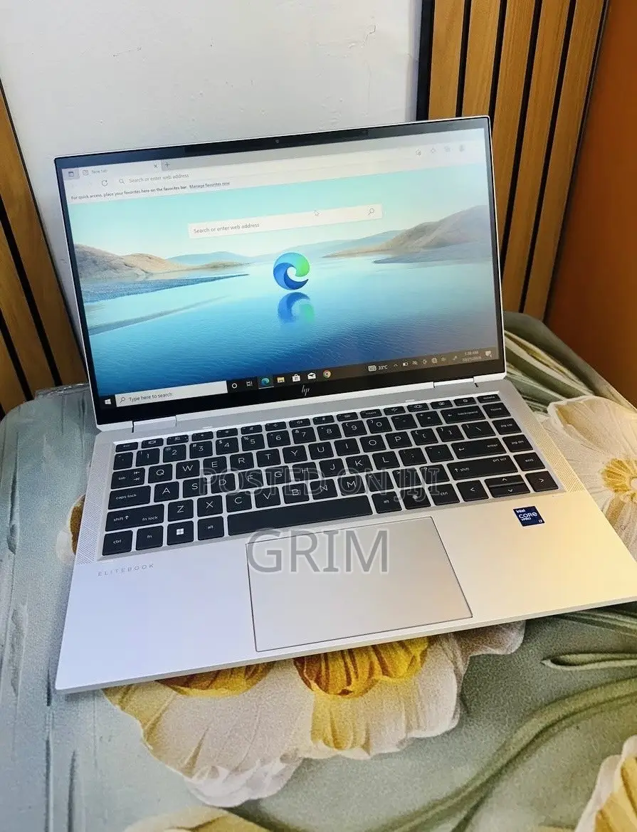 New Laptop HP EliteBook 1040 G8 16GB Intel Core i7 SSD 512GB