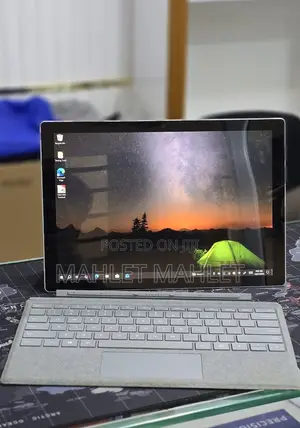 New Laptop Microsoft Surface Pro 7 16GB Intel Core i5 SSD 256GB
