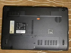 Laptop Acer Aspire 5750 4GB Intel Core i5 HDD 500GB