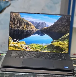 New Laptop Dell Precision 5570 16GB Intel Core i7 SSD 512GB