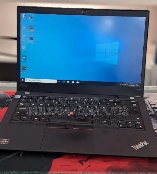 New Laptop Lenovo ThinkPad 10 8GB AMD Ryzen 5 SSD 256GB