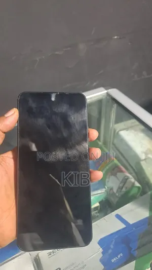 Tecno Spark 40 128 GB Gray