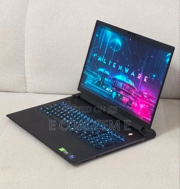 New Laptop Alienware M18 R2 32GB Intel Core i9 SSD 2T