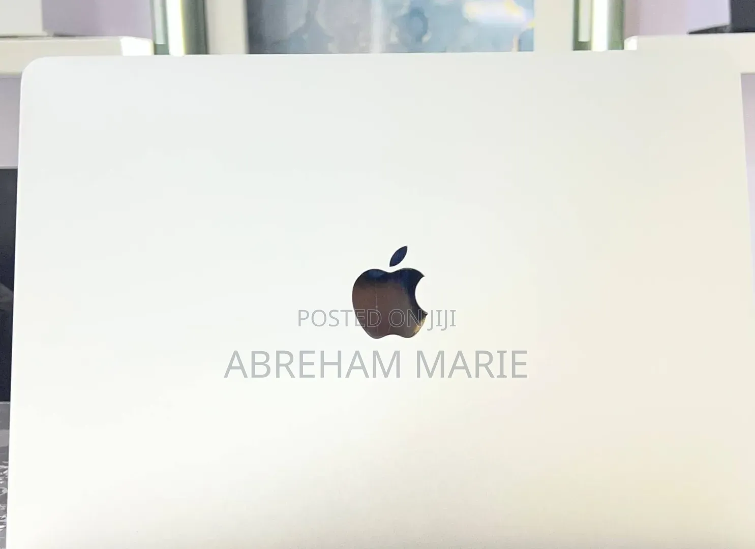 New Laptop Apple MacBook Pro 2022 M2 16GB Intel Core M2 SSD 256GB