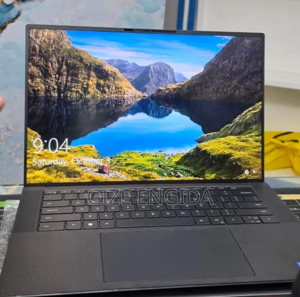 New Laptop Dell Precision 5570 16GB Intel Core i7 SSD 512GB