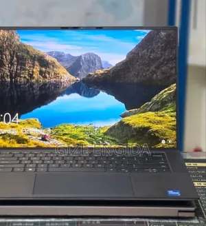 New Laptop Dell Precision 5570 16GB Intel Core i7 SSD 512GB