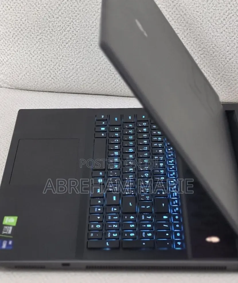 New Laptop Alienware M18 R2 32GB Intel Core i9 SSD 2T