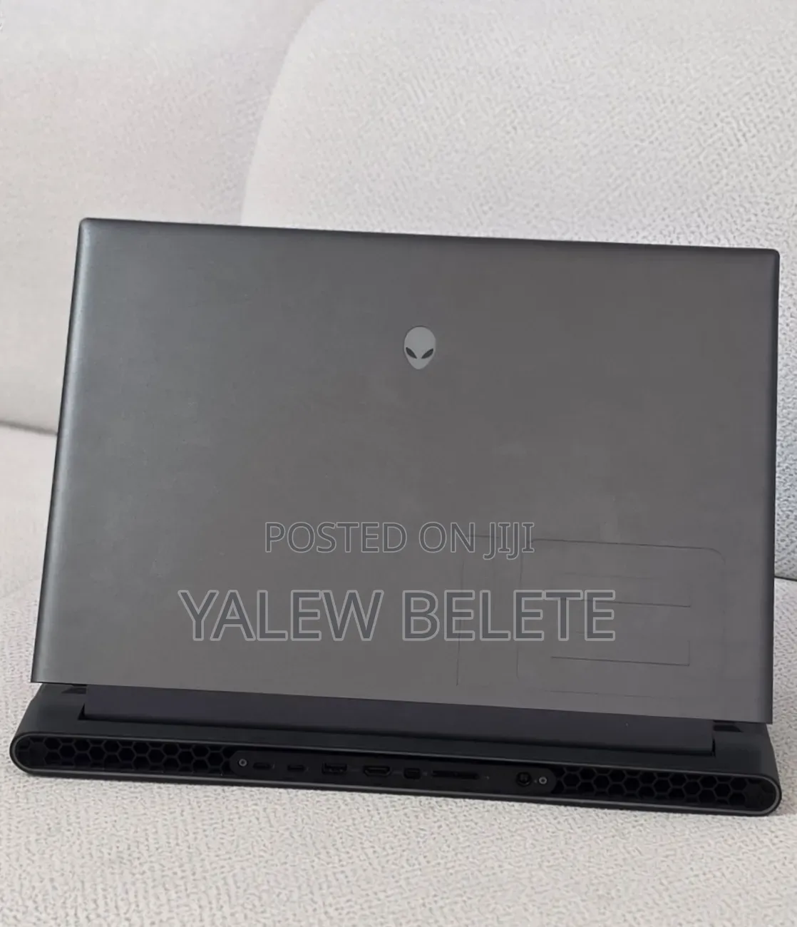 New Laptop Alienware M18 R2 32GB Intel Core i9 SSD 2T