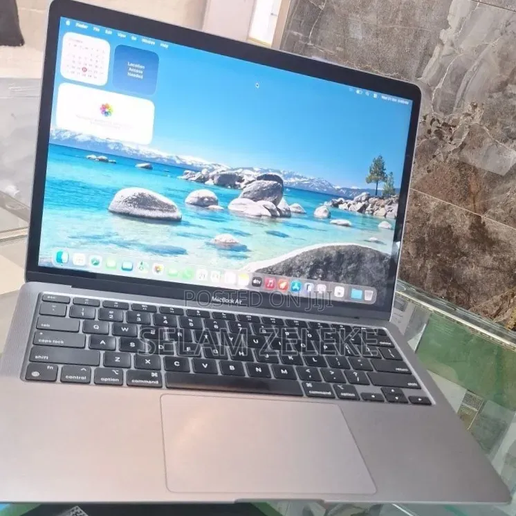 New Laptop Apple MacBook Air 2020 M1 8GB Apple M1 SSD 256GB