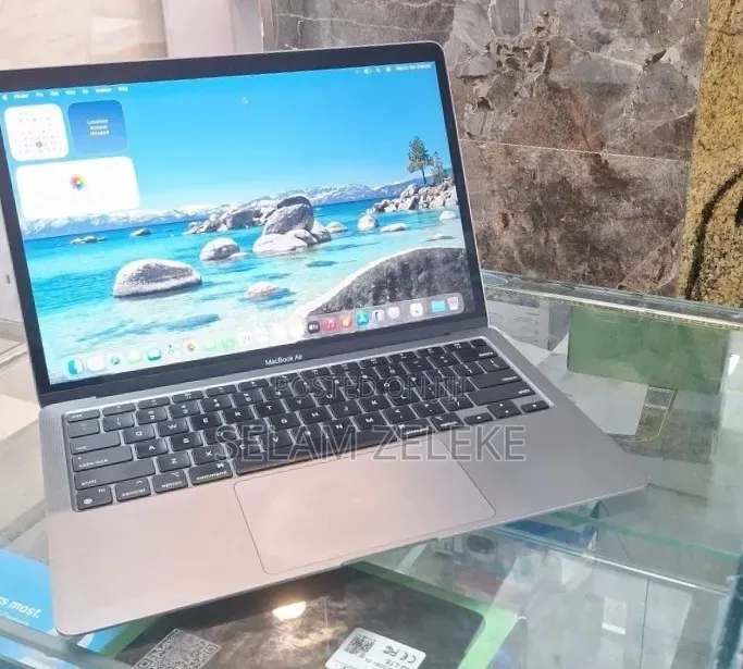 New Laptop Apple MacBook Air 2020 M1 8GB Apple M1 SSD 256GB