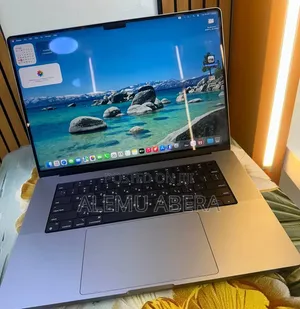 New Laptop Apple MacBook Pro 2021 M1 32GB Apple M1 Pro SSD 512GB