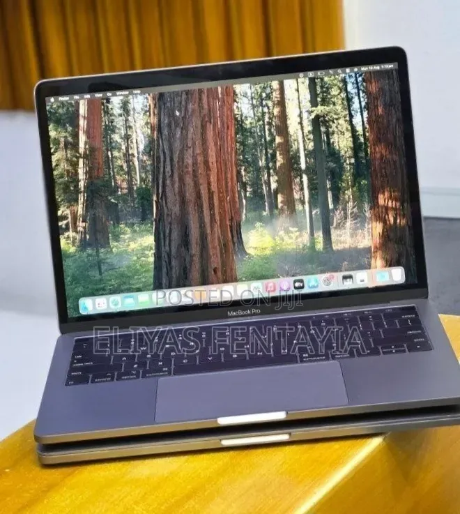 New Laptop Apple MacBook Pro 2019 16GB Intel Core i7 SSD 512GB