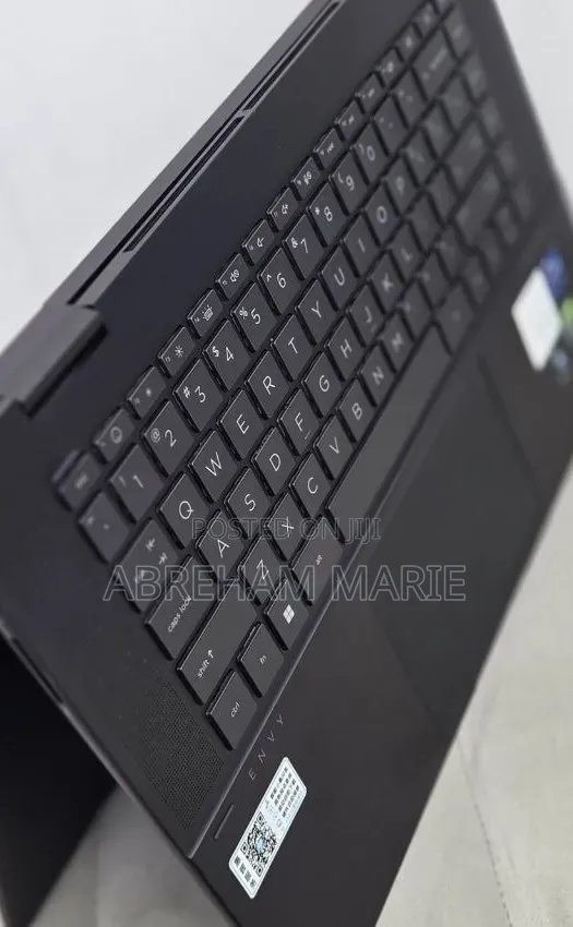 New Laptop HP Envy x360 16GB Intel Core i7 SSD 512GB