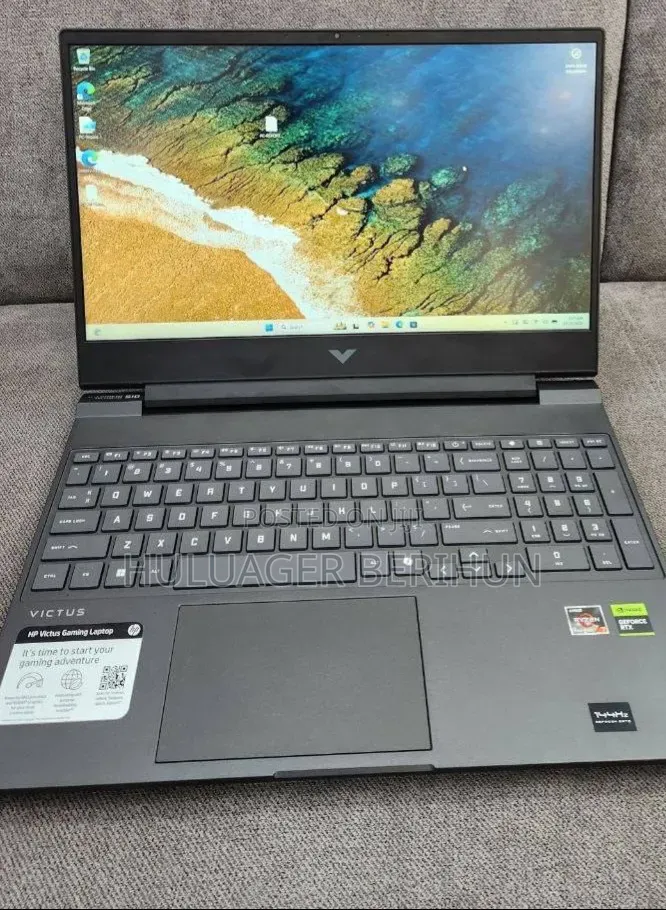 New Laptop HP Victus 16 16GB AMD Ryzen 7 SSD 1T