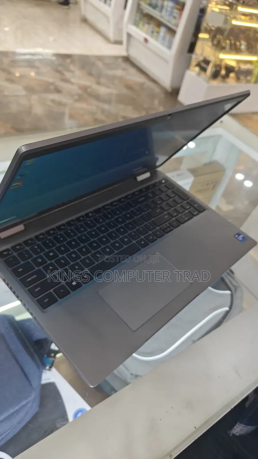 New Laptop Dell Latitude 5520 8GB Intel Core i7 SSD 512GB