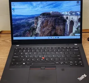 New Laptop Lenovo ThinkPad T14 G2 16GB Intel Core i7 SSD 512GB