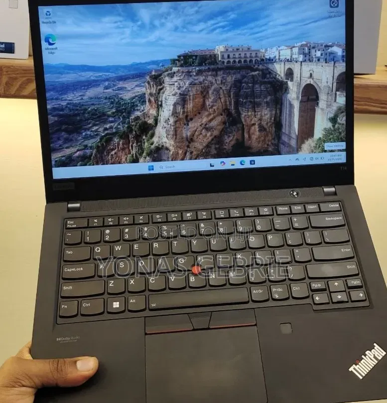 New Laptop Lenovo ThinkPad T14 G2 16GB Intel Core i7 SSD 512GB
