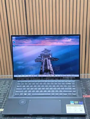 New Laptop Asus Zenbook 14 32GB Intel Core i9 SSD 1T