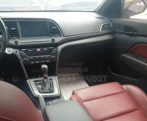 Hyundai Avante 2017 White