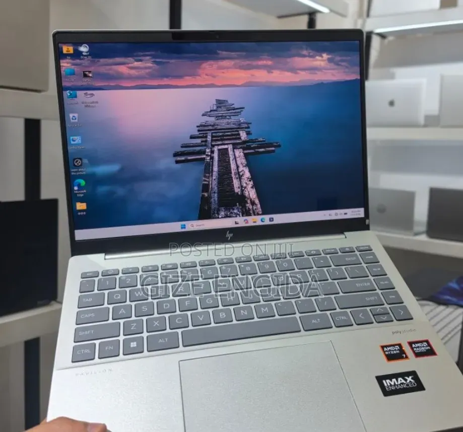 New Laptop HP Pavilion 15 32GB AMD Ryzen 7 SSD 1T
