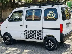 Suzuki Eeco 2025 White