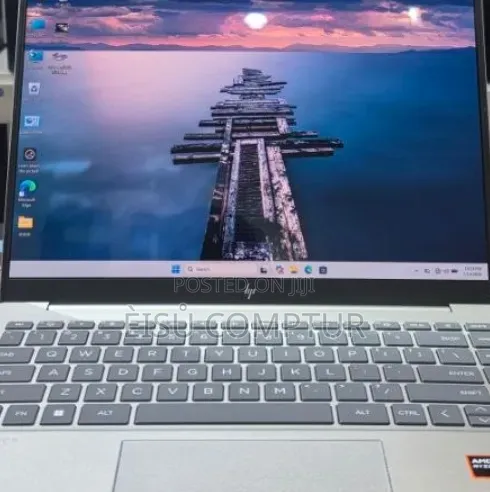 New Laptop HP Pavilion 15 32GB AMD Ryzen 7 SSD 1T