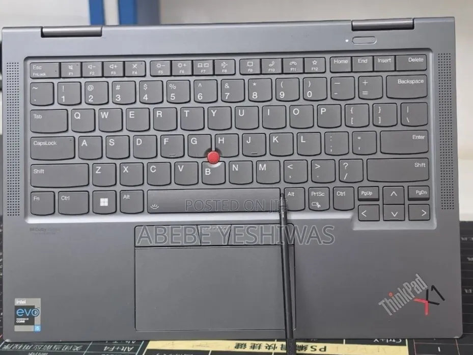 New Laptop Lenovo ThinkPad X1 Yoga 16GB Intel Core i5 SSD 512GB